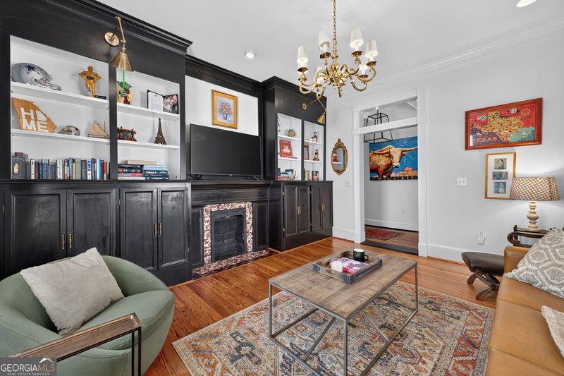 Photo 6 of 643 Glenwood Avenue