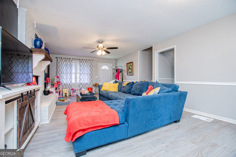 Photo 9 of 103 Shannon Drive