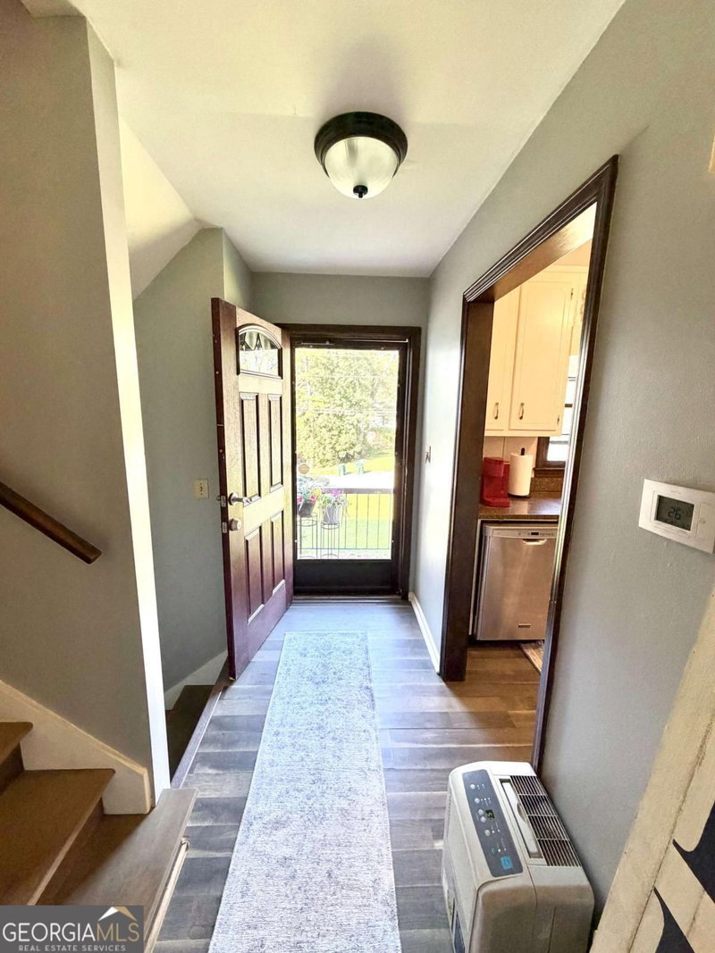 Photo 3 of 753 Brookwood Terrace SW