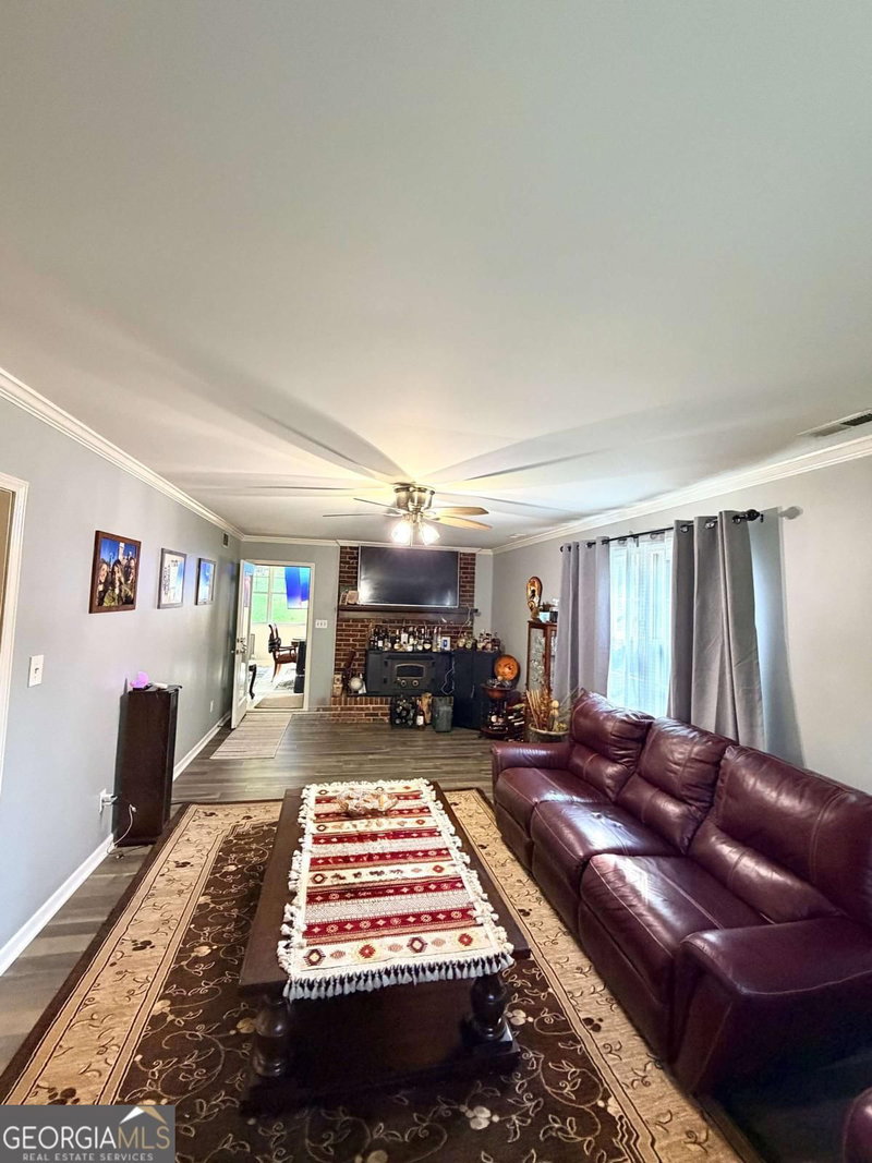 Photo 9 of 753 Brookwood Terrace SW