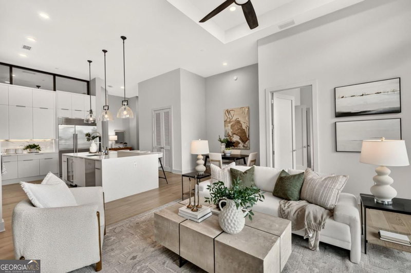 Photo 9 of 40 12th Street NE #806