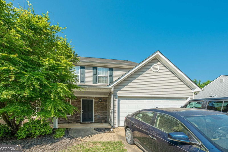 316 Greystone Circle