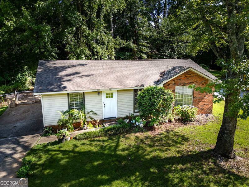 Photo 3 of 103 Sedgefield Drive