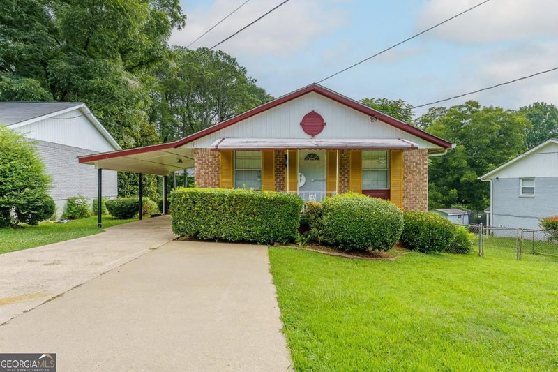 1979 Thomasville Drive SE