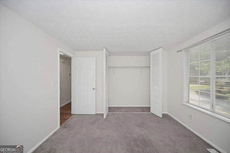 Photo 31 of 2116 Scarbrough Road