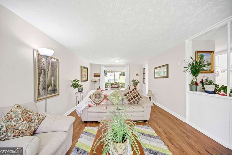 Photo 12 of 3184 Newcastle Way