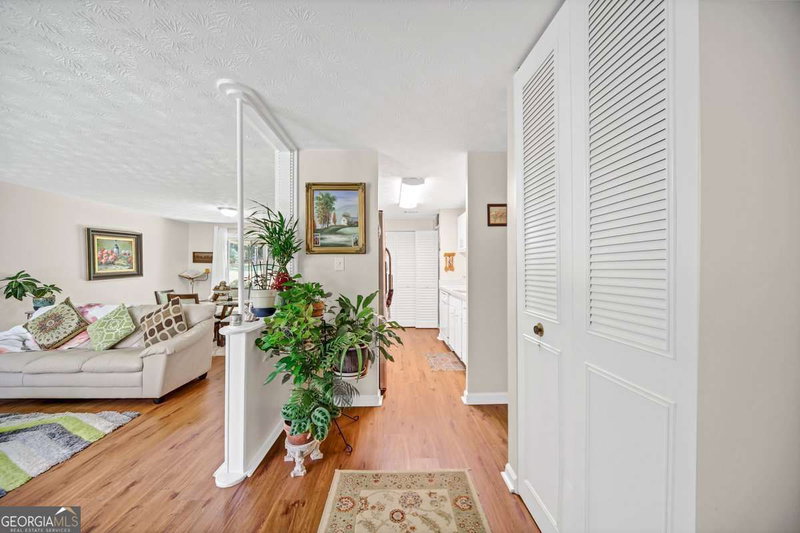 Photo 14 of 3184 Newcastle Way