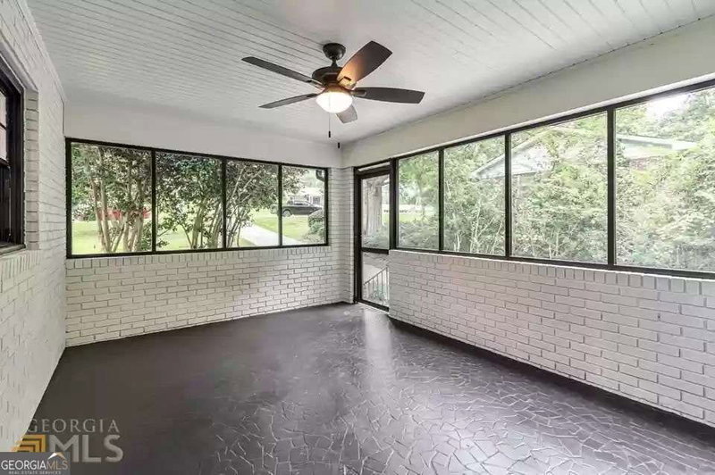 Photo 10 of 599 Holly Drive