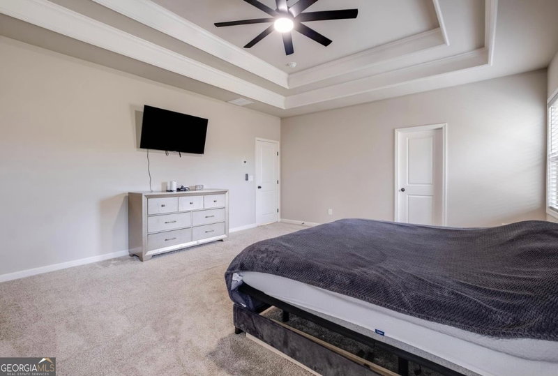 Photo 24 of 225 Evergreen Way