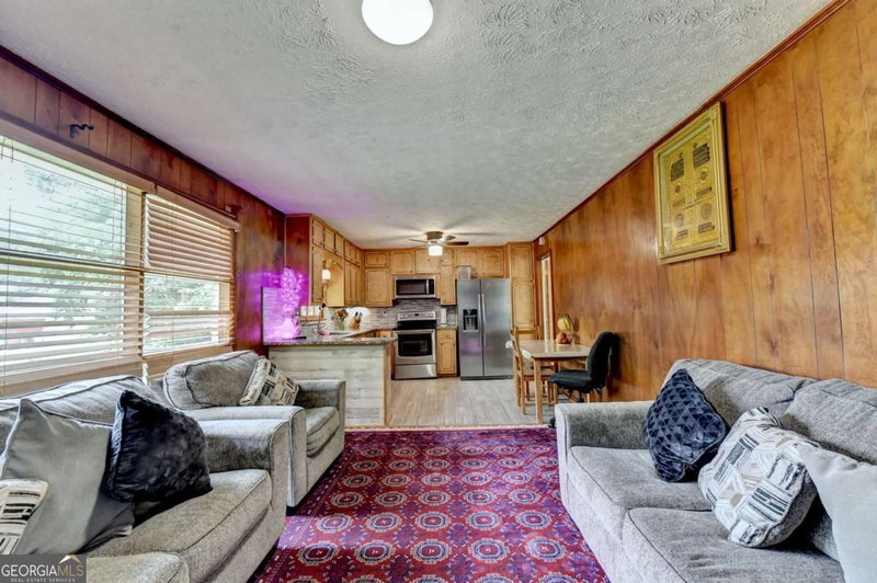 Photo 19 of 3900 Greystone Court W
