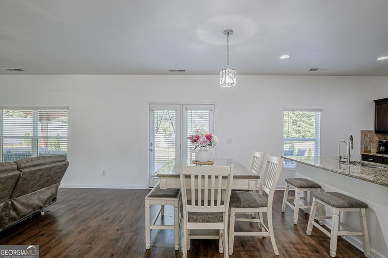 Photo 17 of 1428 Cragston Drive