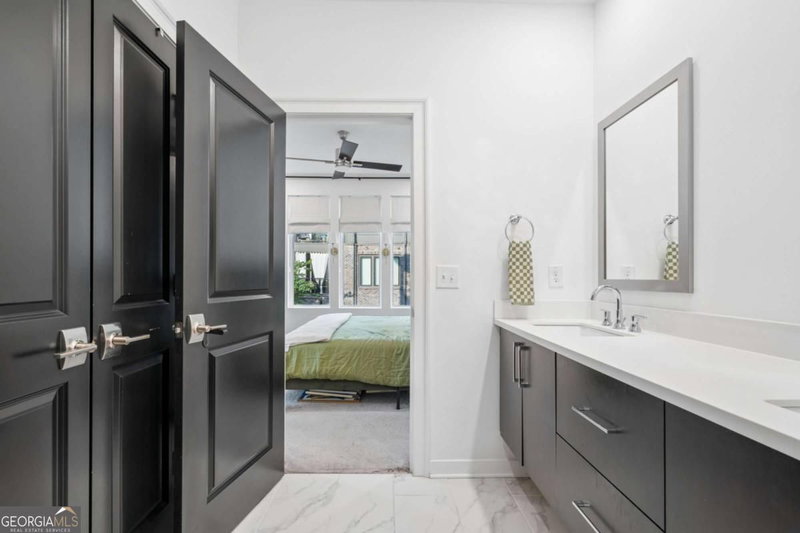 Photo 23 of 403 Pratt Drive SE #1001