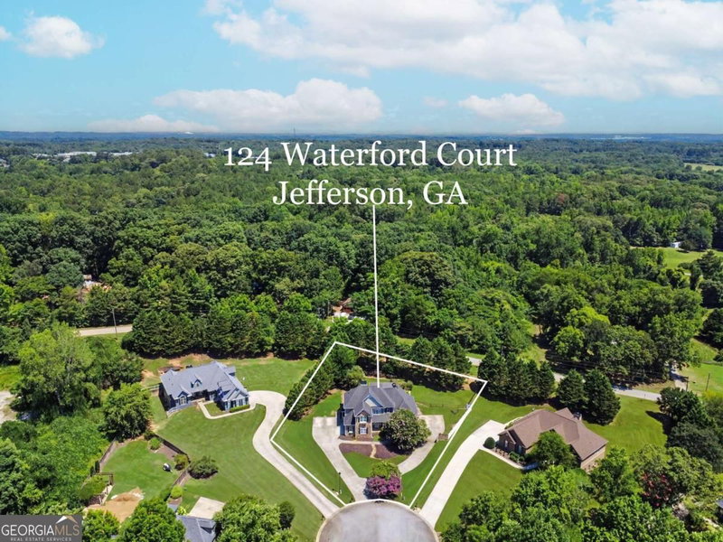 Photo 4 of 124 Waterford Court