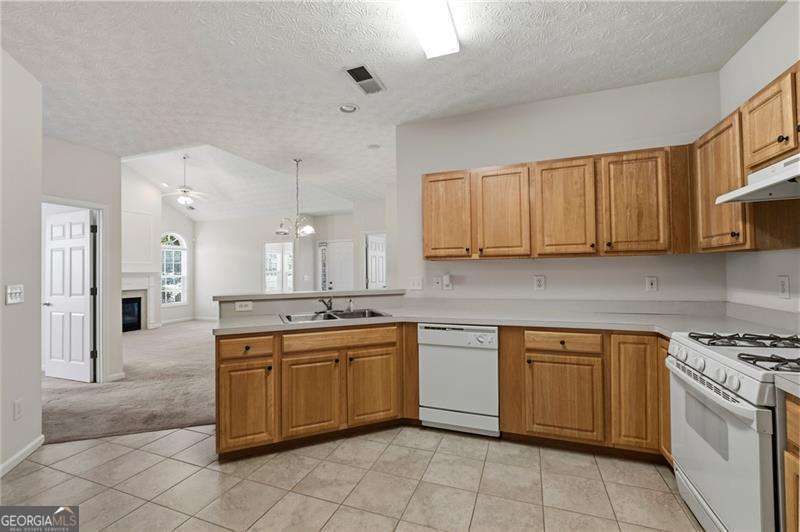 Photo 16 of 3708 Villa Springs Circle
