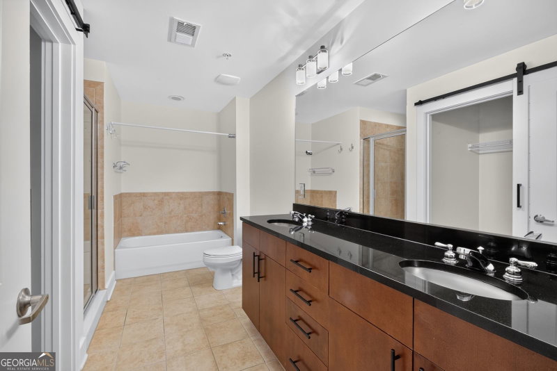 Photo 12 of 1261 Caroline Street NE #110