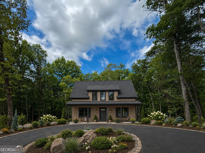 141 Forest Glen Drive