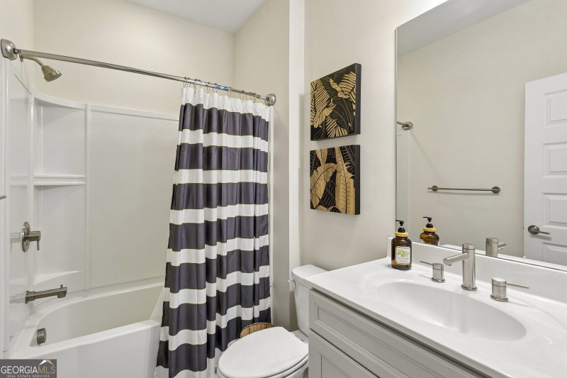 Photo 47 of 2150 Hinton Drive SE
