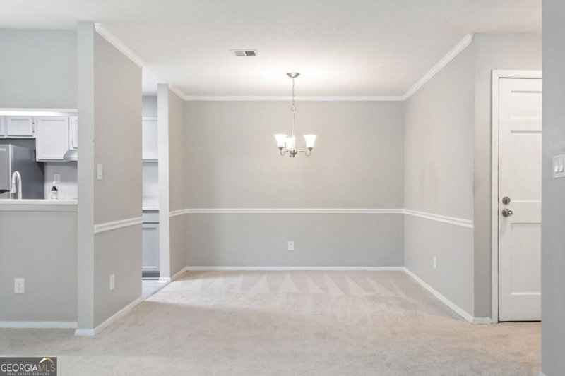 Photo 11 of 1009 McClelen Way
