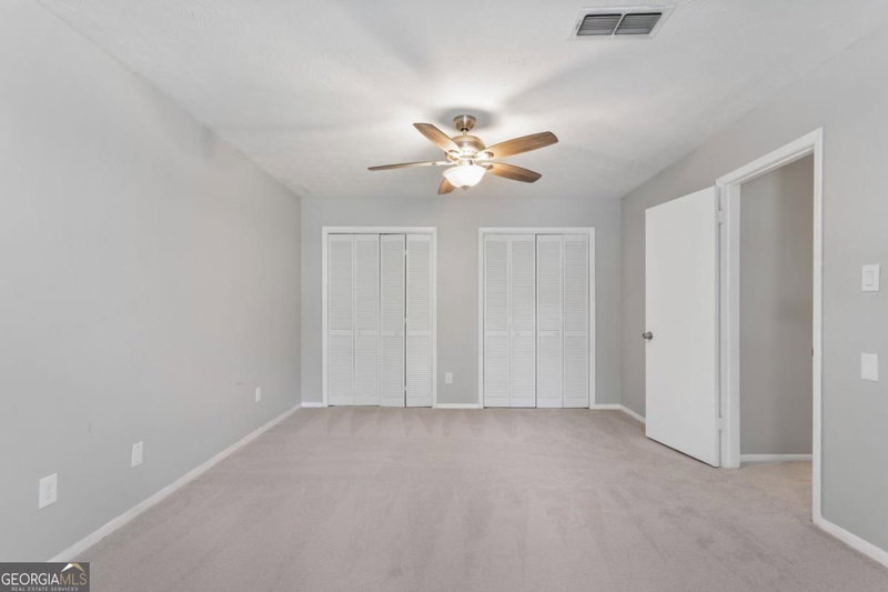 Photo 19 of 1009 McClelen Way
