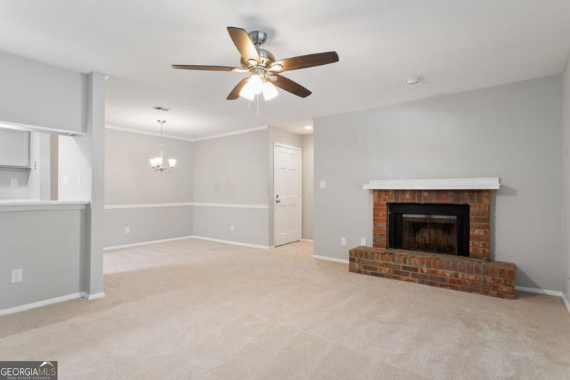 Photo 10 of 1009 McClelen Way