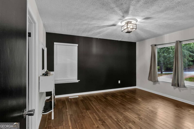Photo 12 of 8804 willow creek Court