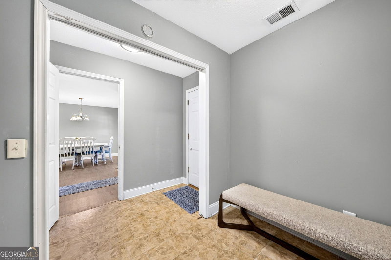 Photo 32 of 118 Rockwind Way