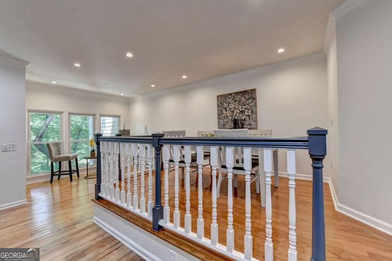 Photo 15 of 1006 Camden Court