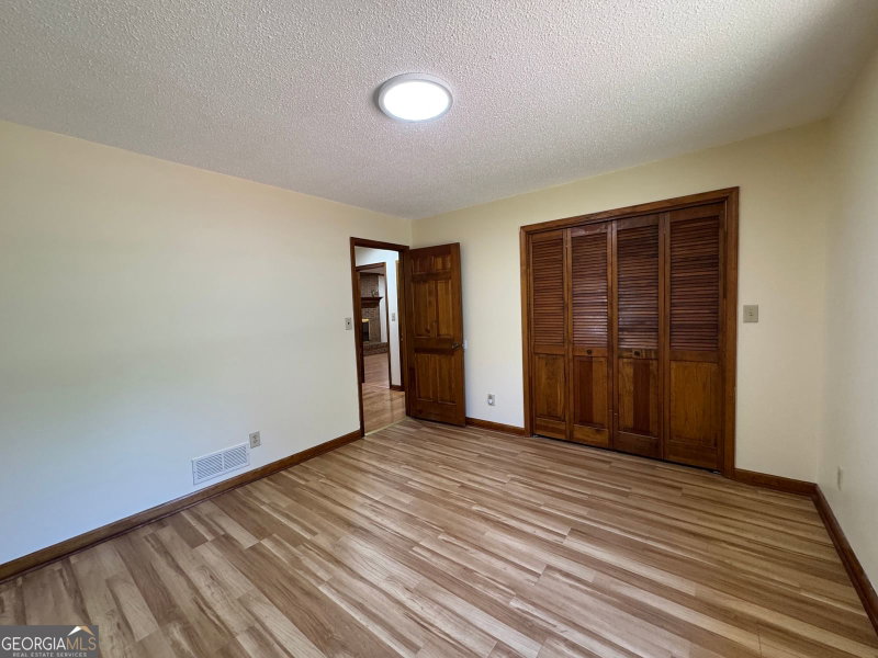 Photo 17 of 700 Ponderosa Court