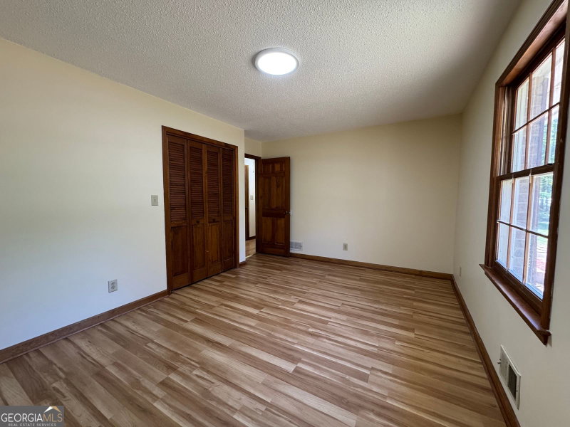 Photo 19 of 700 Ponderosa Court