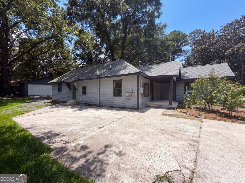 Photo 5 of 470 Oak Drive