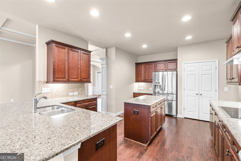 Photo 11 of 4615 Hereford Court
