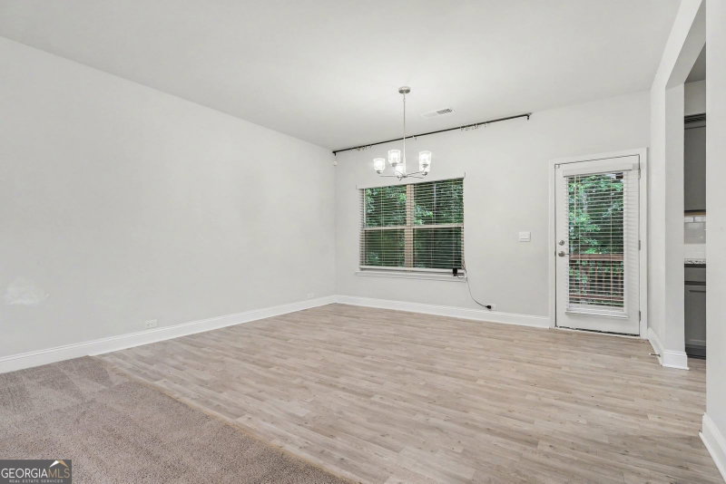 Photo 13 of 731 Dawn Place