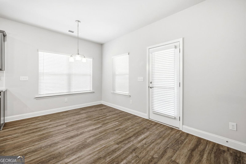 Photo 6 of 645 Skyview Drive