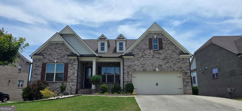 4561 Woodward Walk Lane
