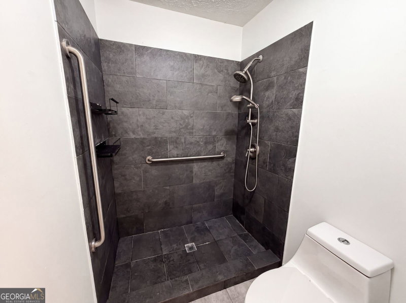 Photo 18 of 4378 Shady Drive NW
