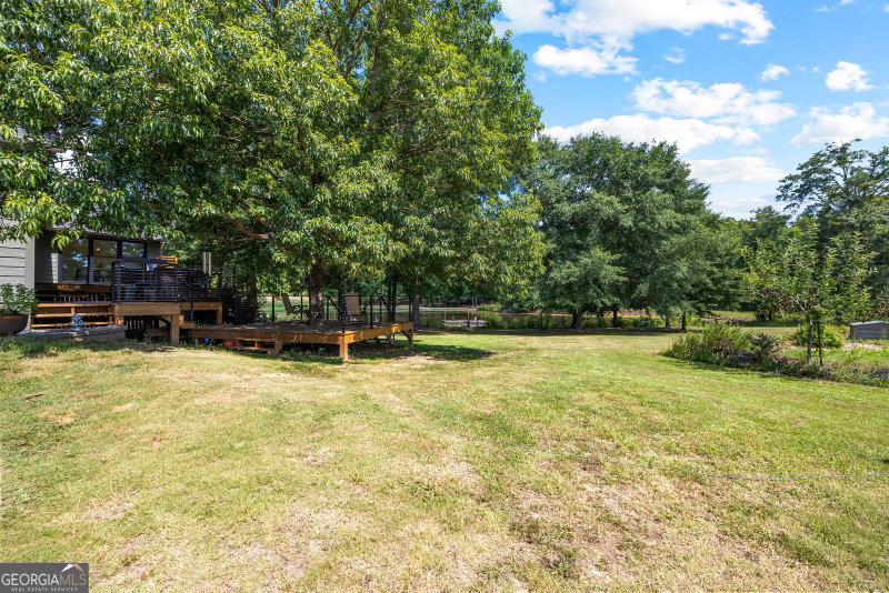 Photo 51 of 456 W McIntosh Road