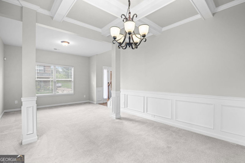 Photo 18 of 66 Matador Way