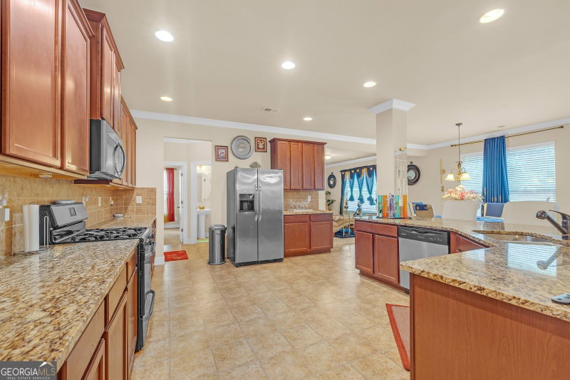 Photo 11 of 891 Lorrimont Lane