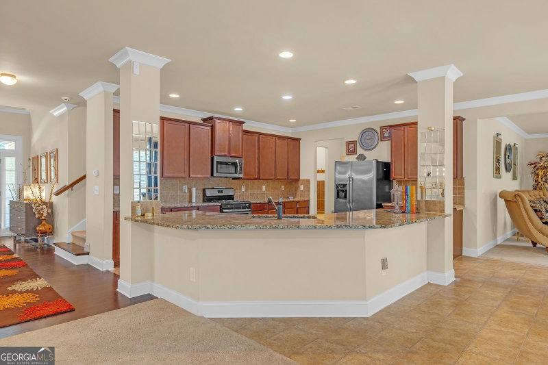 Photo 12 of 891 Lorrimont Lane