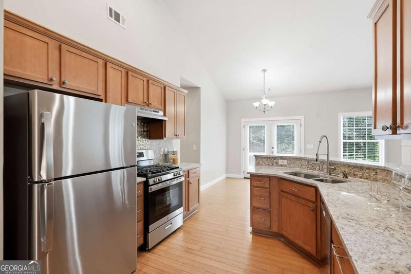 Photo 10 of 3115 Sunlight Drive