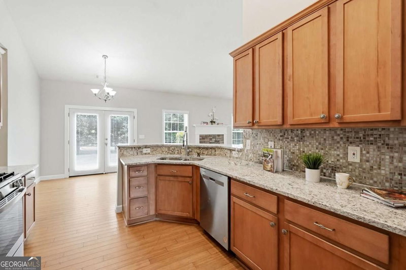 Photo 11 of 3115 Sunlight Drive