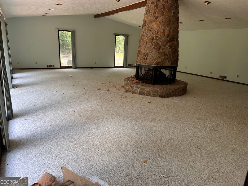 Photo 18 of 4520 Thompson Road