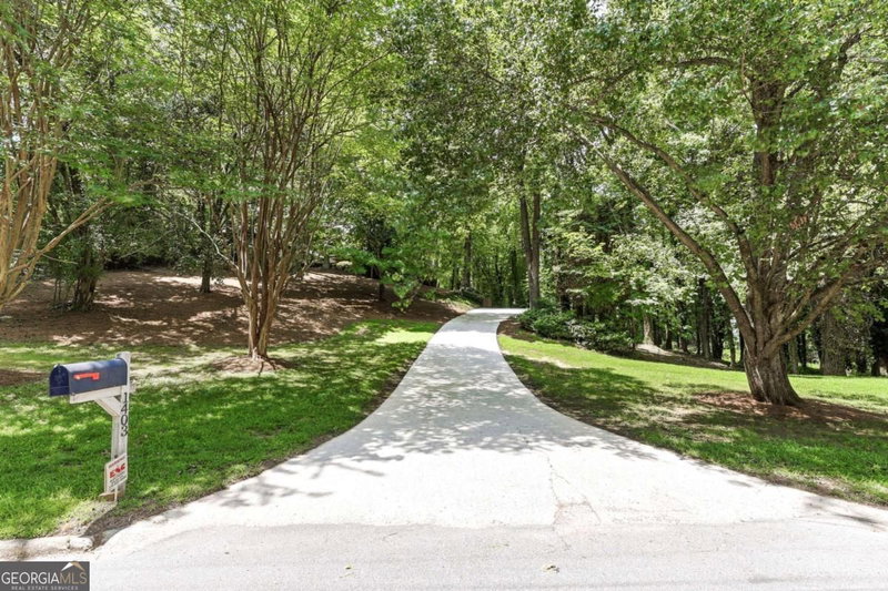 Photo 7 of 1403 Springdale Road