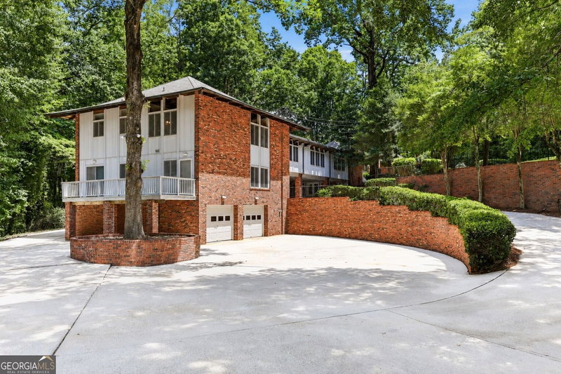 Photo 9 of 1403 Springdale Road
