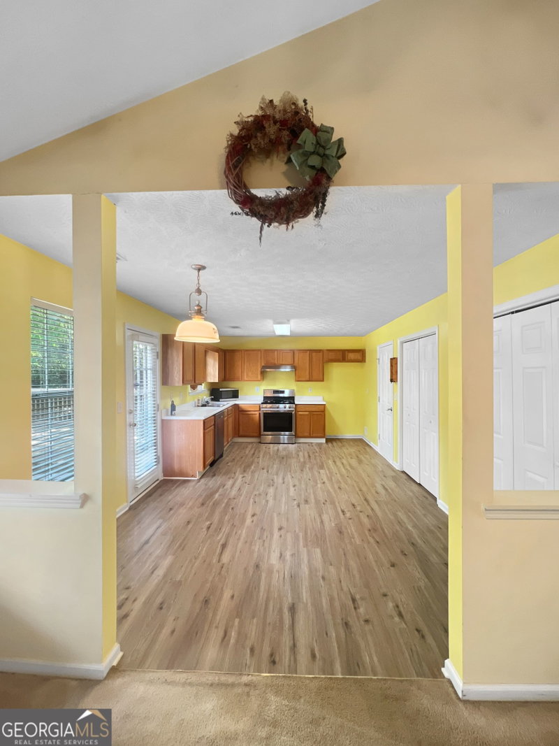 Photo 9 of 320 Plantation Boulevard
