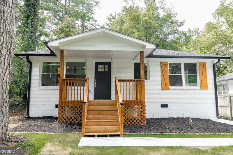 Photo 2 of 2849 Grand Avenue SW