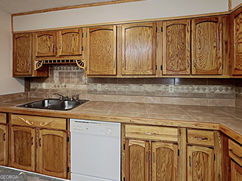 2537 Kings Pistol Court