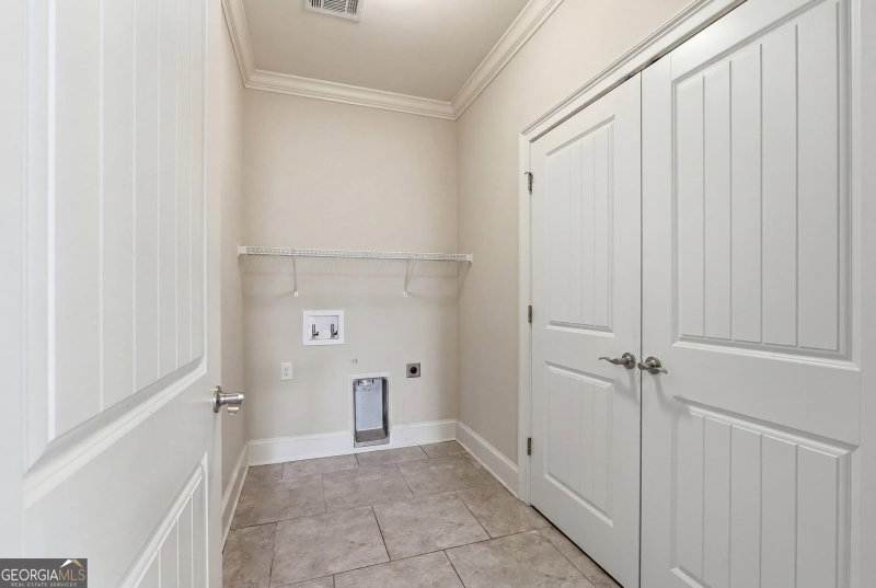 Photo 18 of 241 Legacy Drive