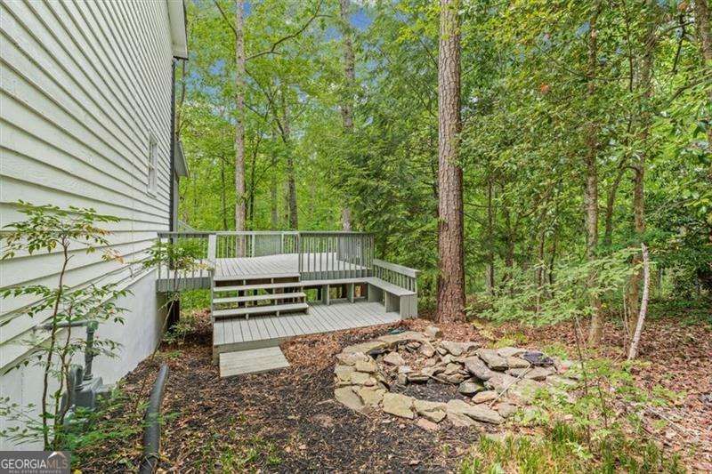 Photo 23 of 4037 Crossfield Place