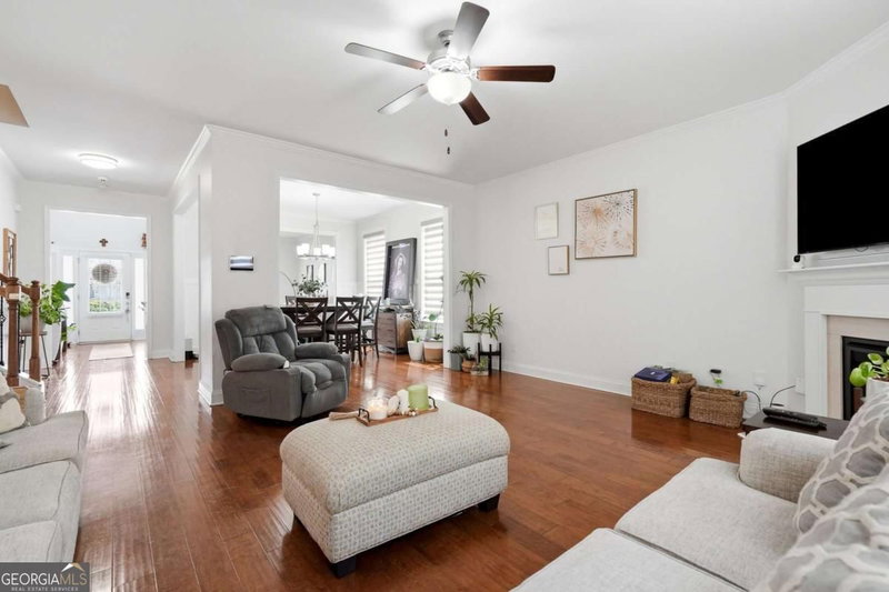 Photo 11 of 352 Hinton Farm Way